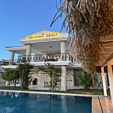 Gerence Otel By La Mira